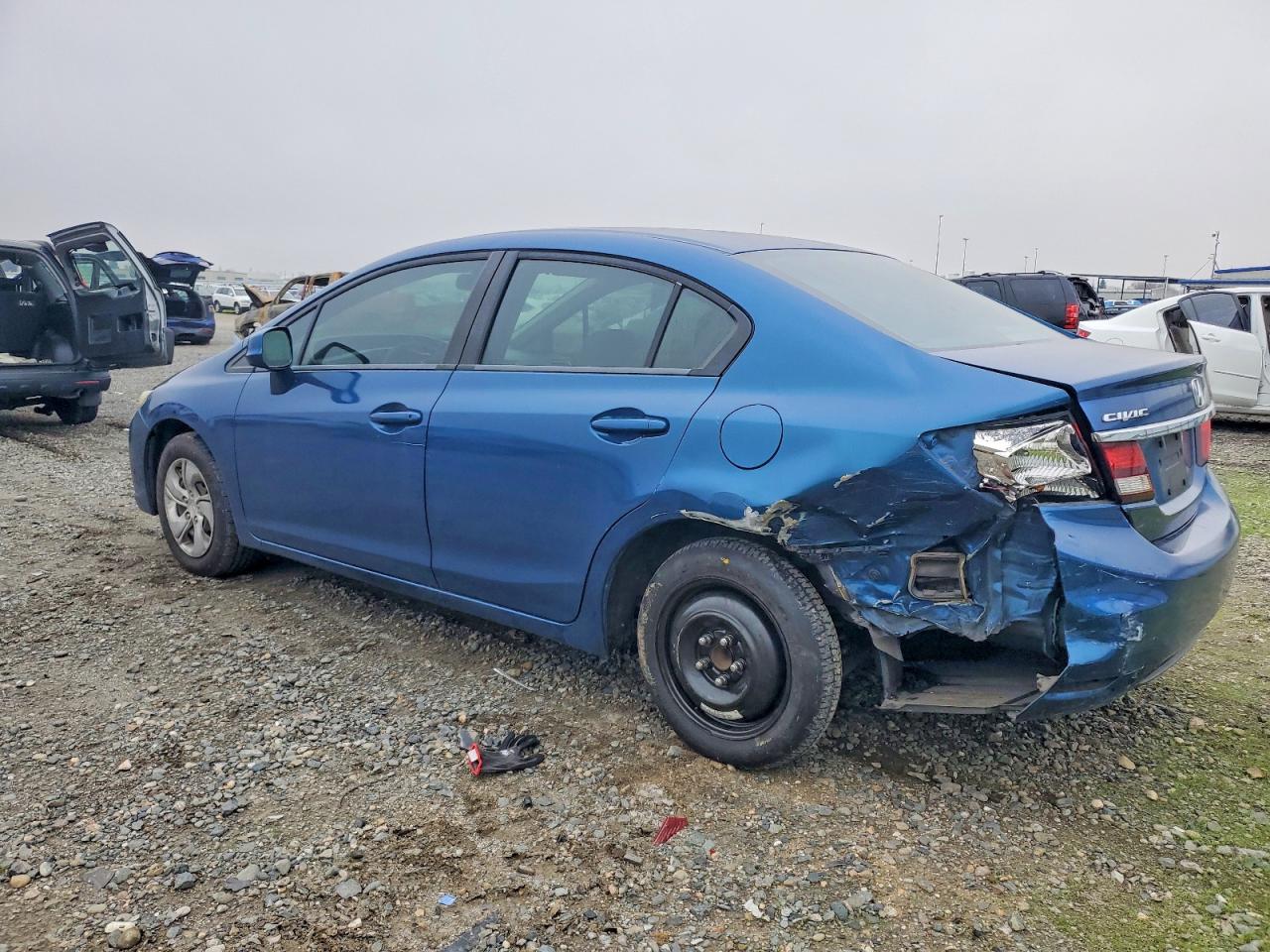 2013 HONDA CIVIC LX photo 2