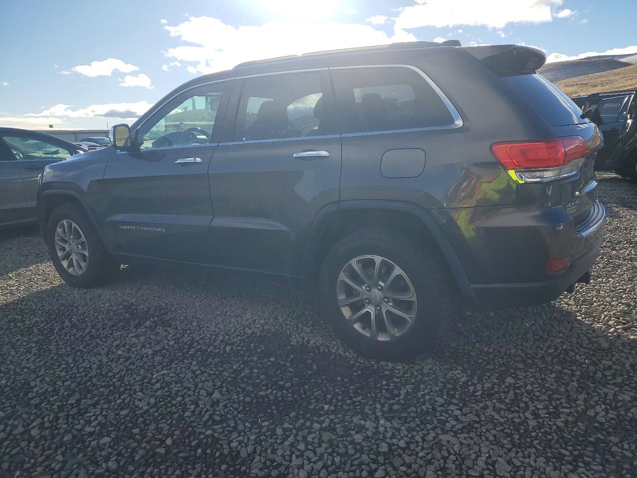 2015 JEEP GRAND CHEROKEE LIMITED photo 2