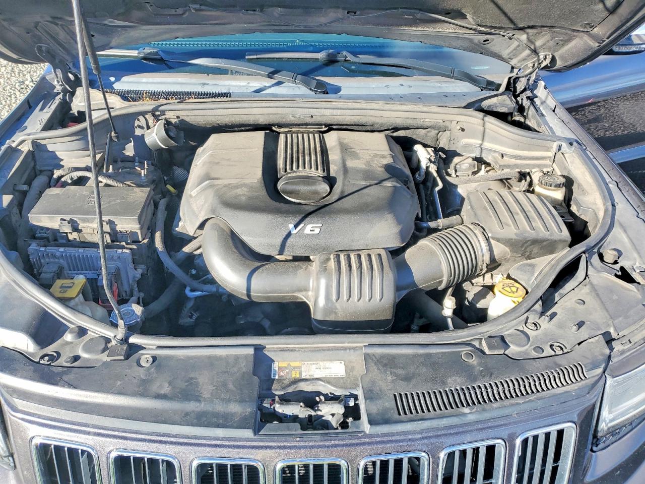 2015 JEEP GRAND CHEROKEE LIMITED photo 12
