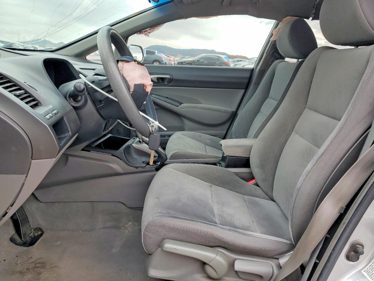 2010 HONDA CIVIC LX photo 7