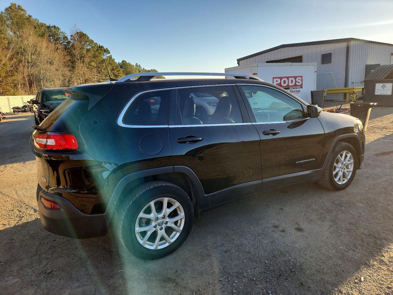 2018 JEEP CHEROKEE LATITUDE PLUS photo 3