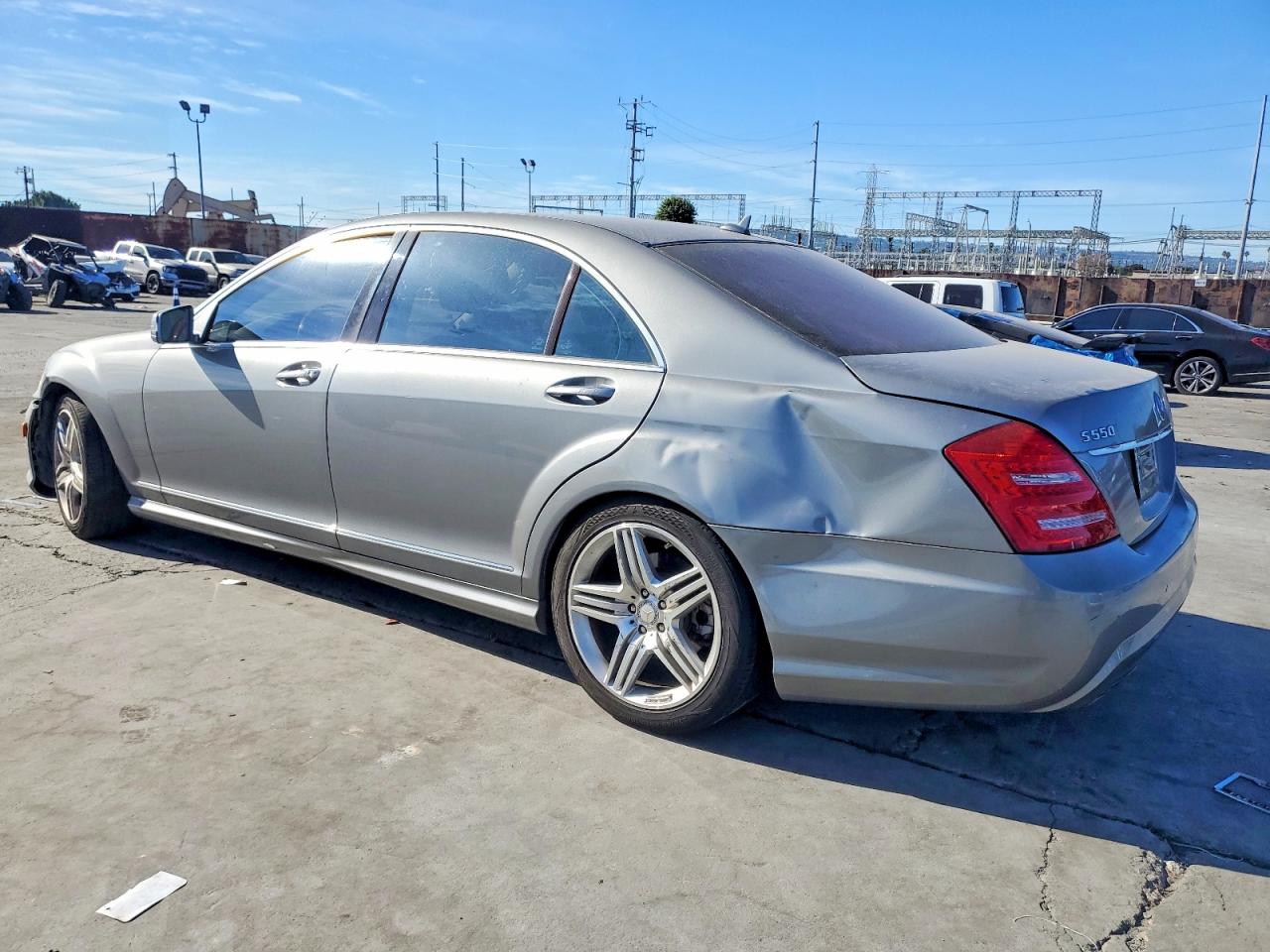 2013 MERCEDES-BENZ S 550 photo 2