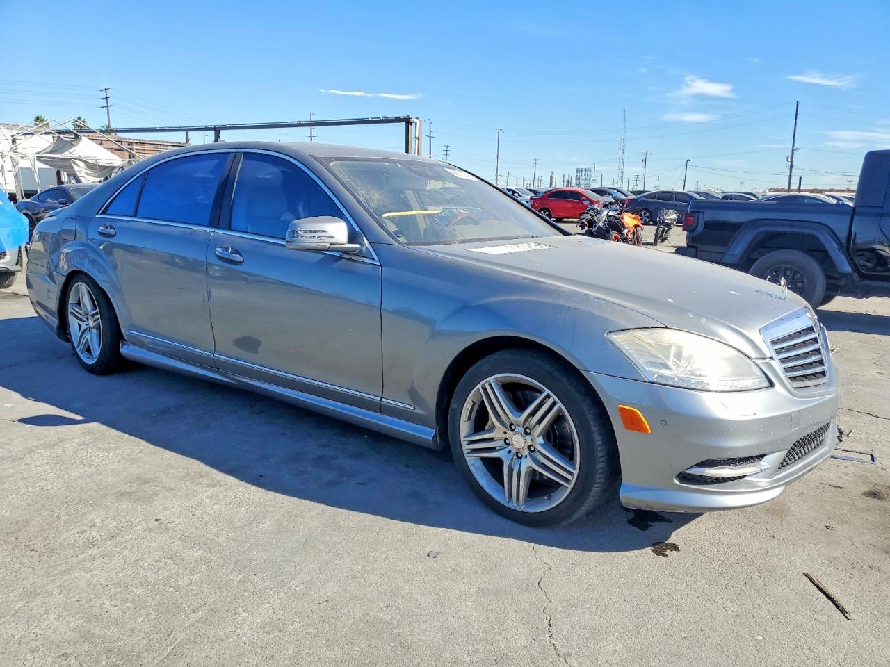 2013 MERCEDES-BENZ S 550 photo 4