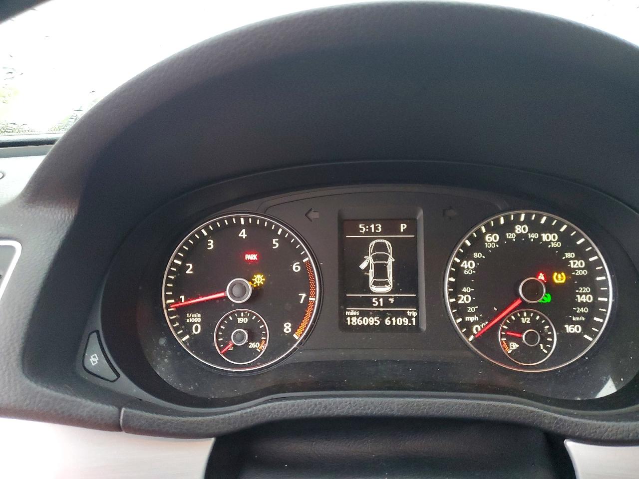 2012 VOLKSWAGEN PASSAT SE photo 9