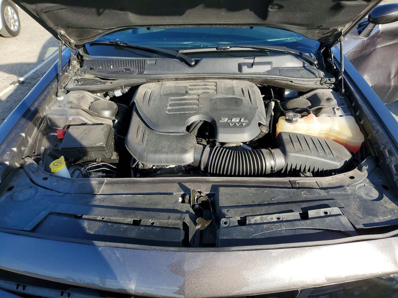2022 DODGE CHALLENGER GT photo 11