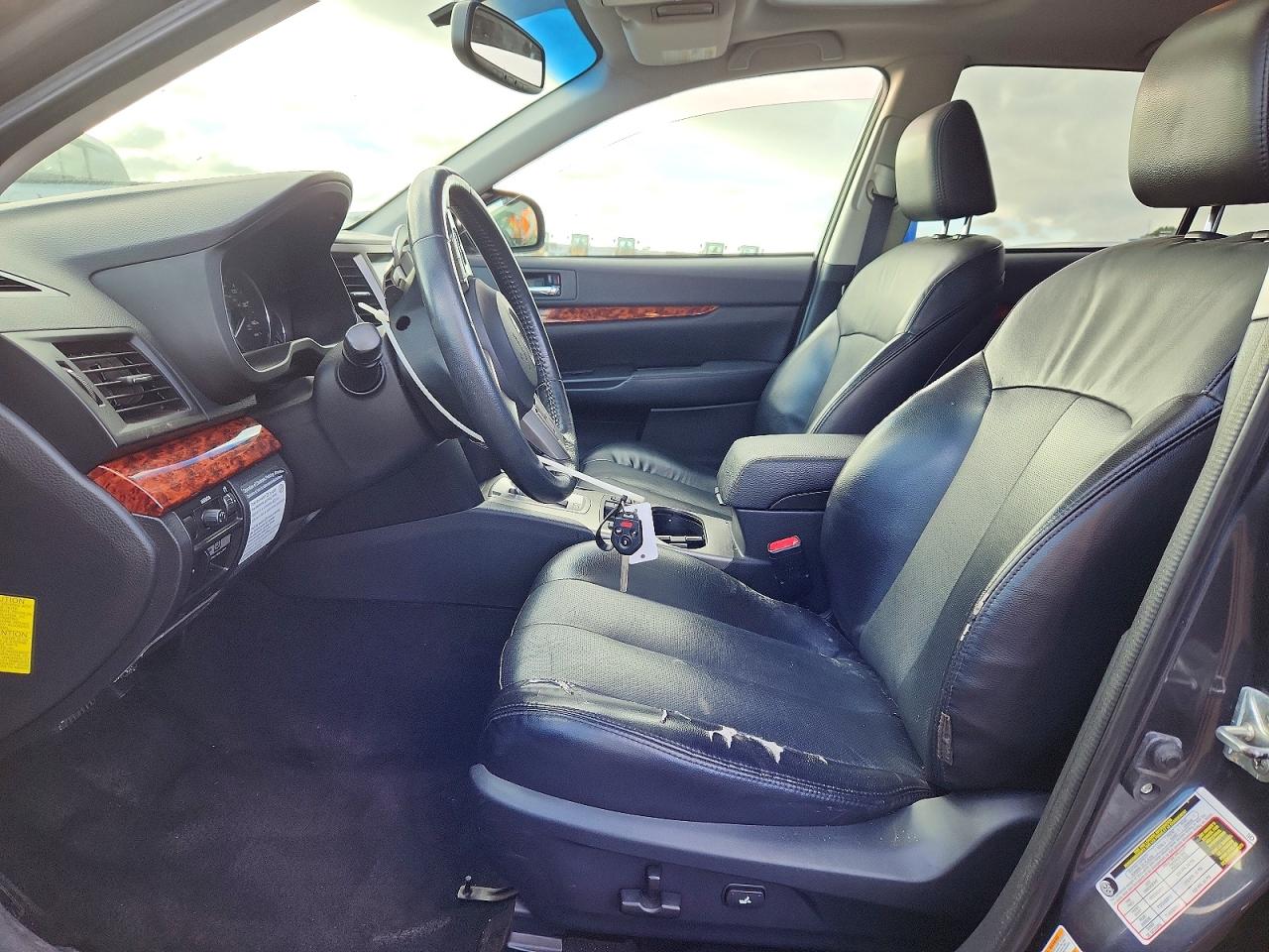 2011 SUBARU OUTBACK 2.5I LIMITED photo 7