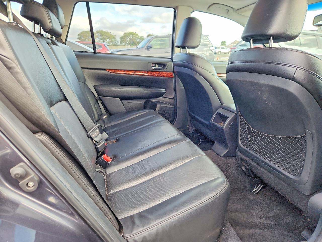 2011 SUBARU OUTBACK 2.5I LIMITED photo 11