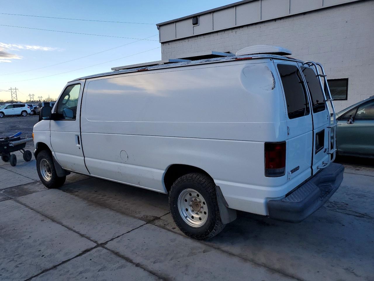 2006 FORD E250 UTILITY / SERVICE VAN photo 2