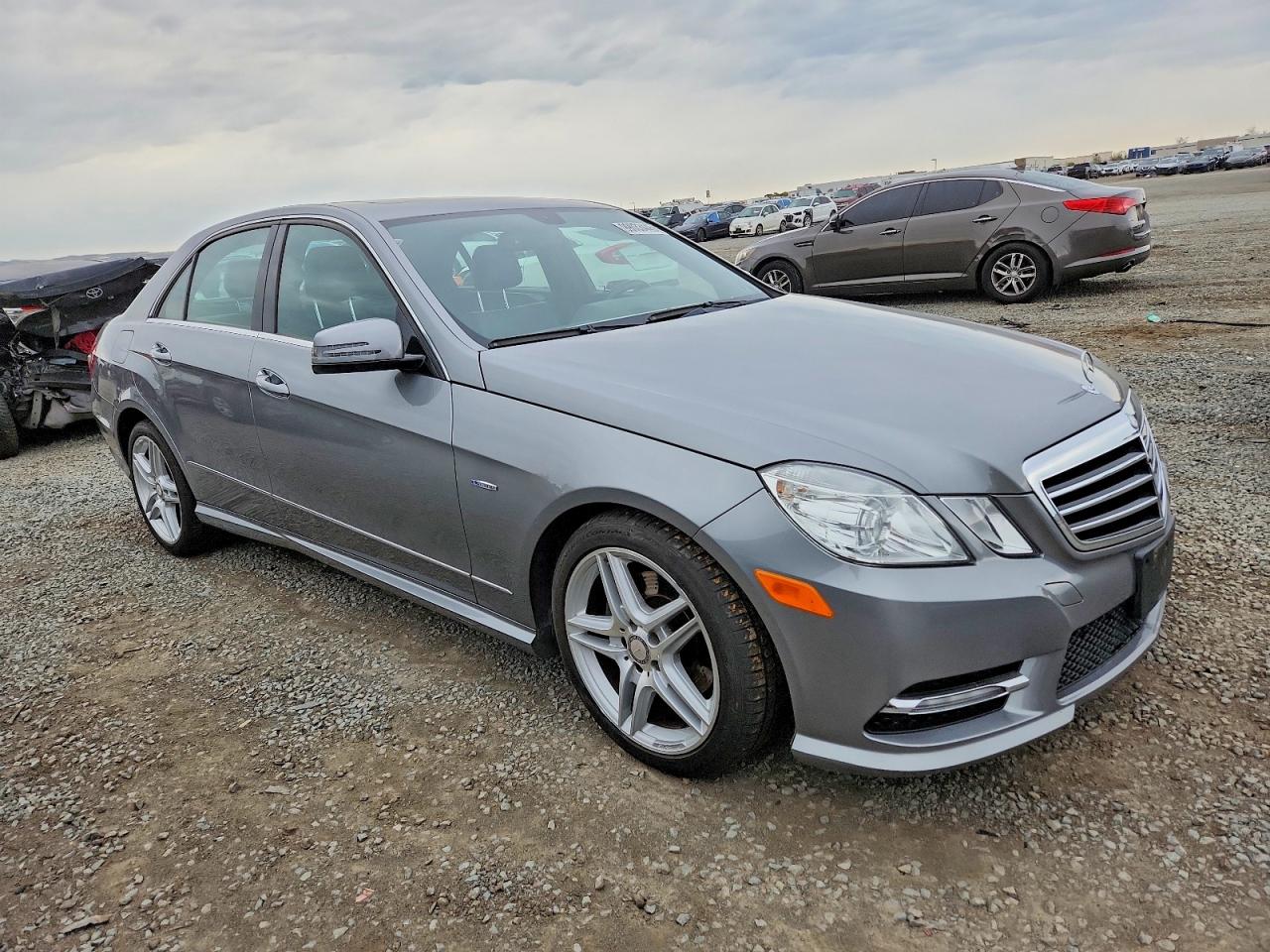 2012 MERCEDES-BENZ E 350 photo 4