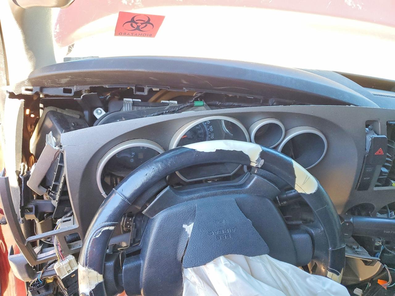 2010 TOYOTA TUNDRA CREWMAX SR5 photo 9