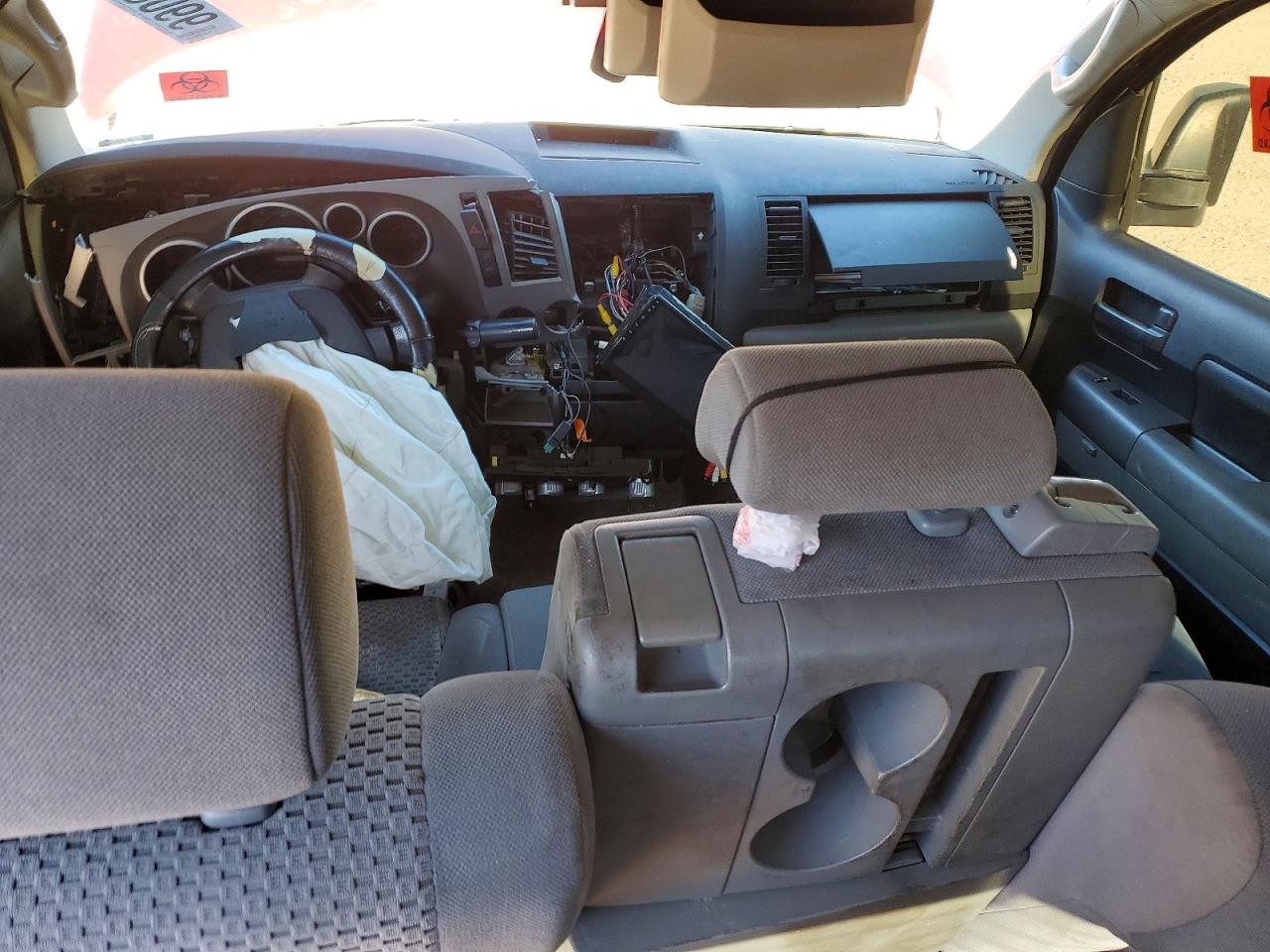 2010 TOYOTA TUNDRA CREWMAX SR5 photo 8