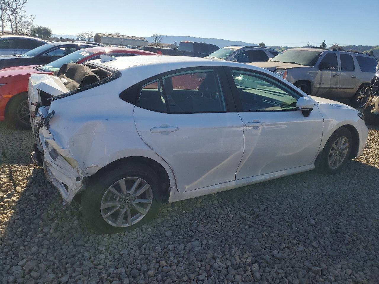 2025 TOYOTA CAMRY XSE photo 3