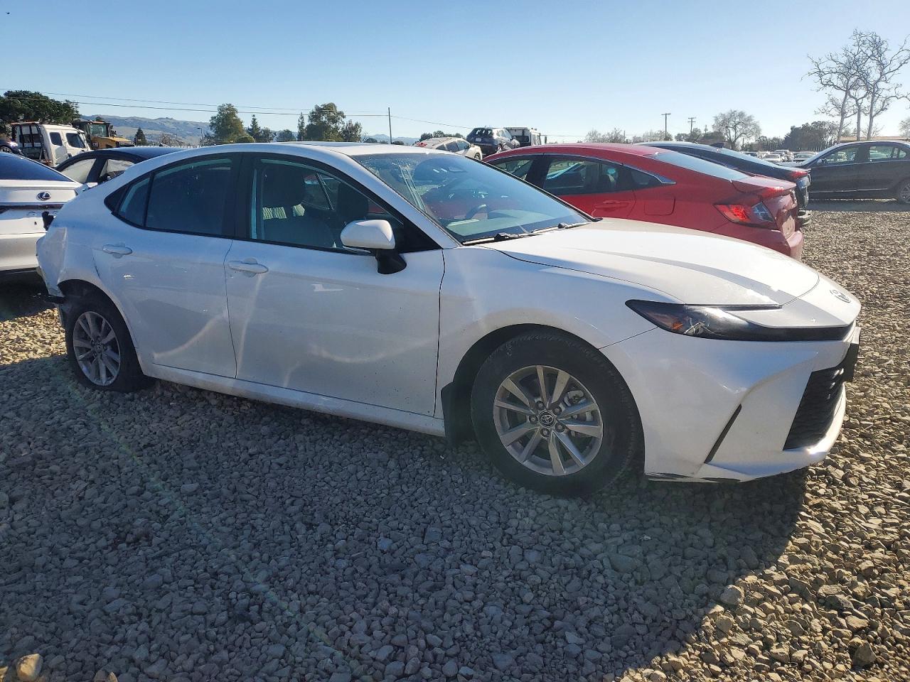 2025 TOYOTA CAMRY XSE photo 4