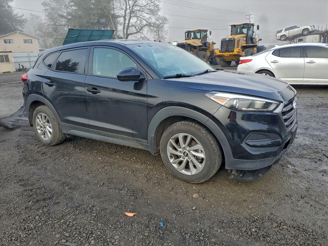 2017 HYUNDAI TUCSON SE photo 7