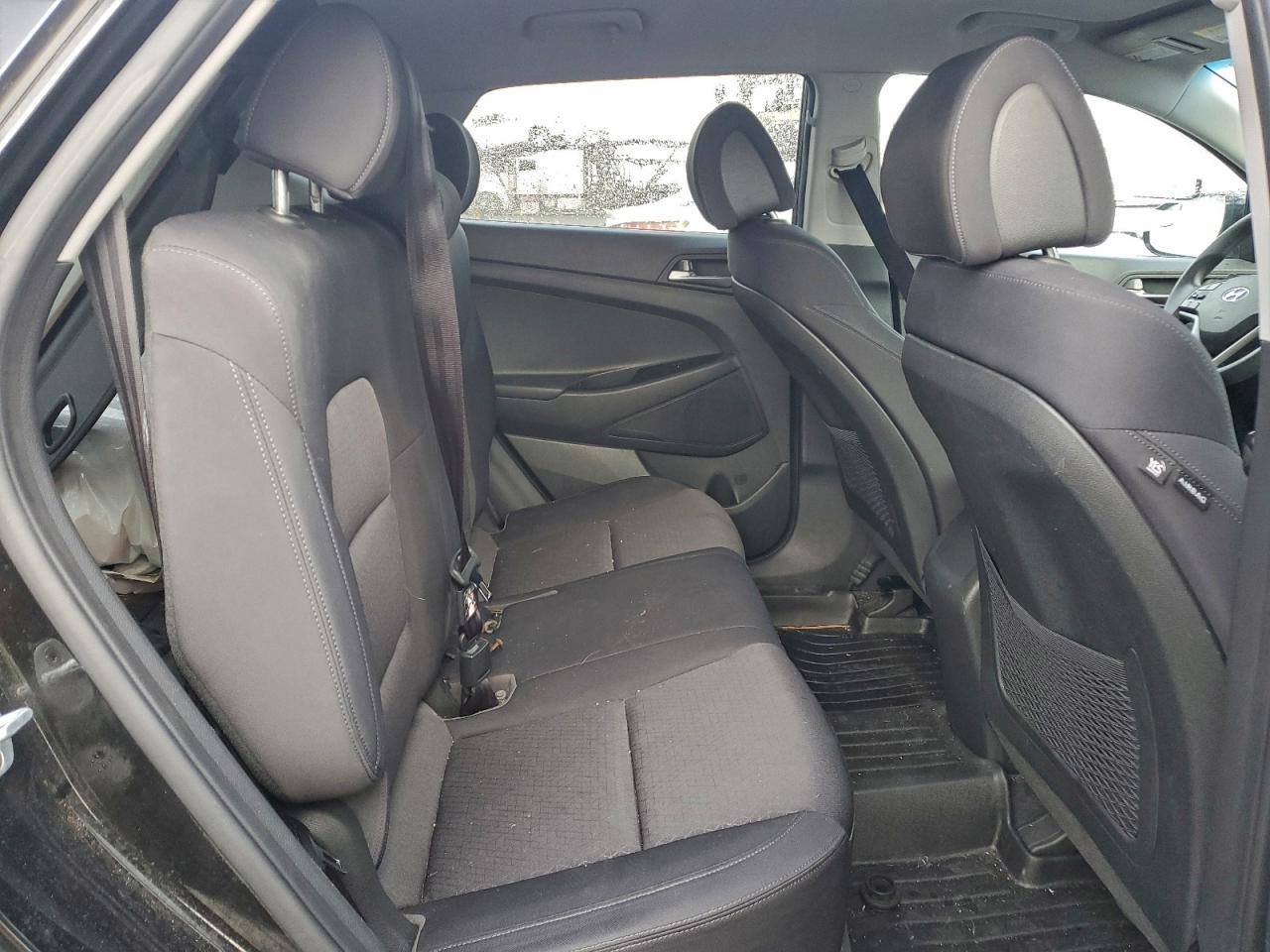 2017 HYUNDAI TUCSON SE photo 19