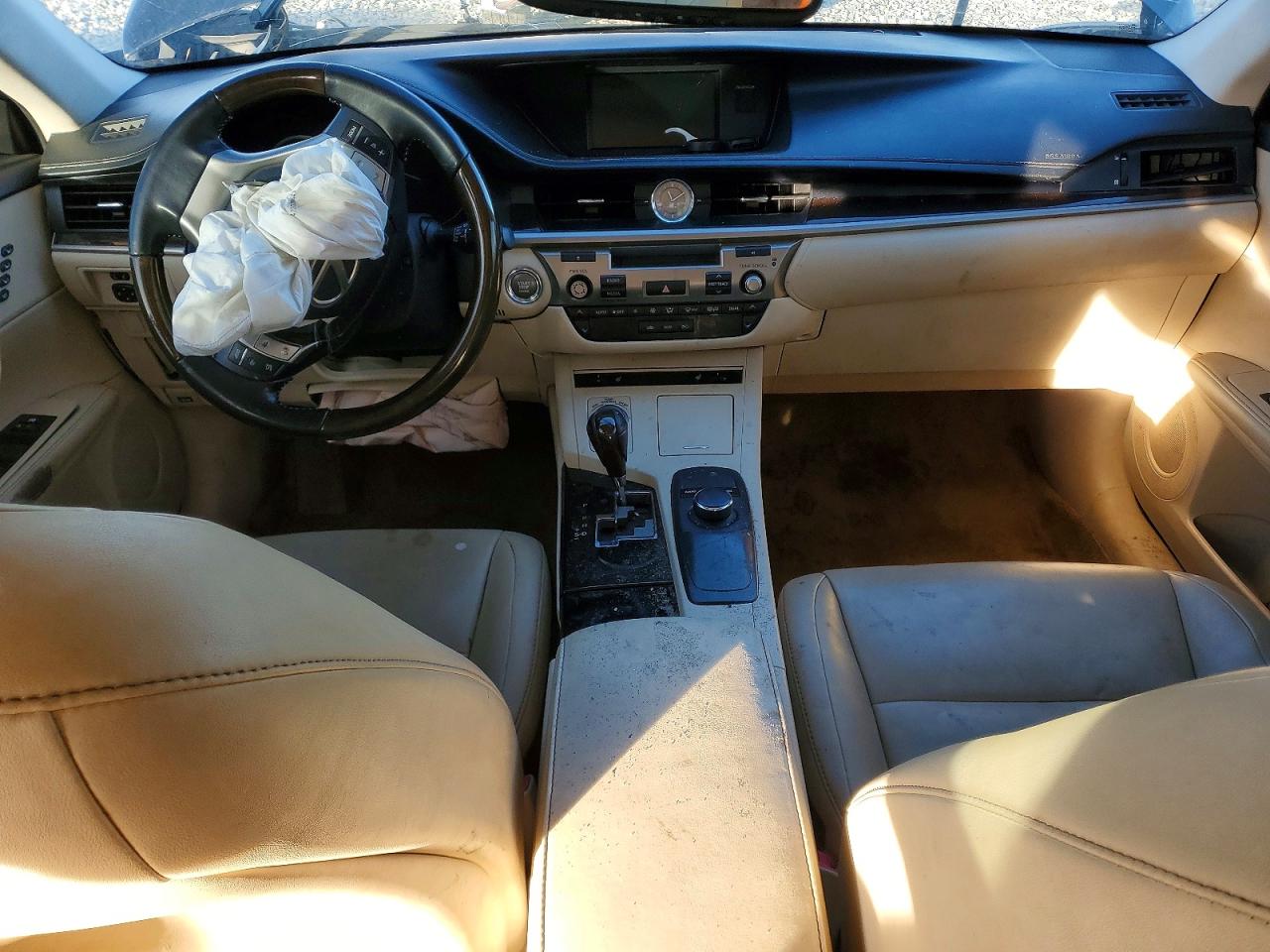 2013 LEXUS ES 350 photo 8