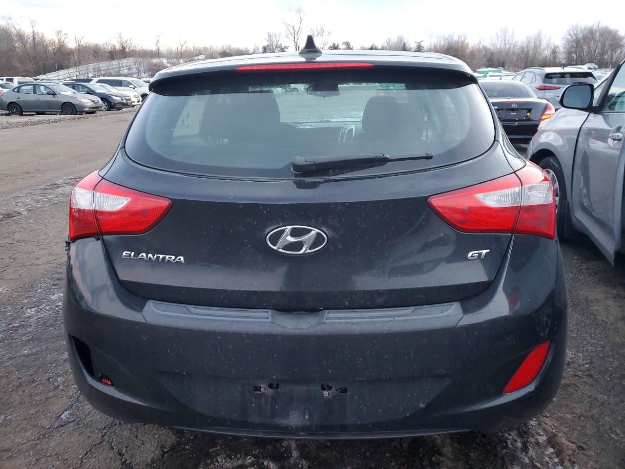 2013 HYUNDAI ELANTRA GT photo 6