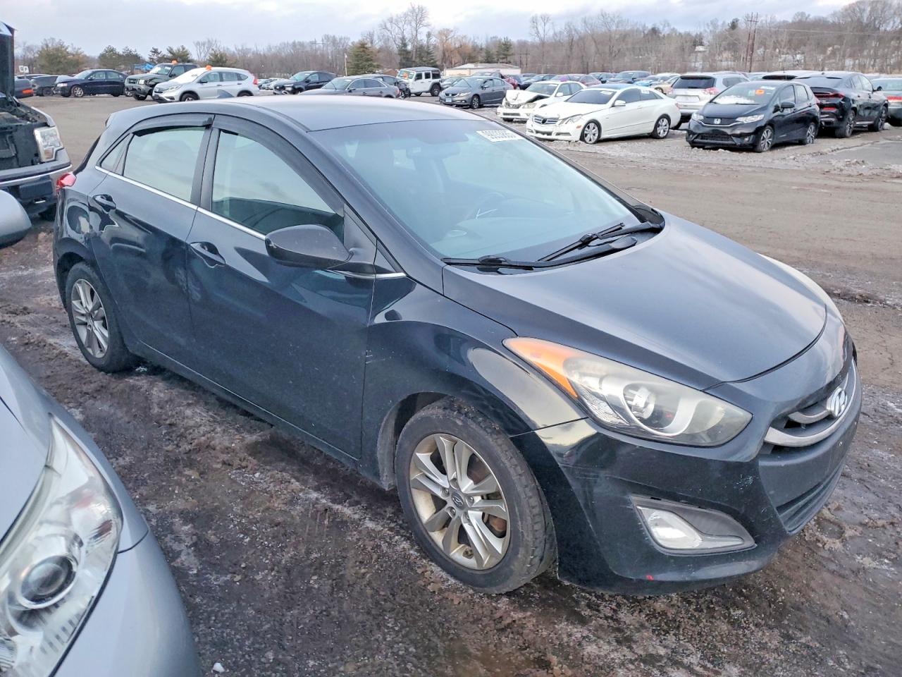 2013 HYUNDAI ELANTRA GT photo 4