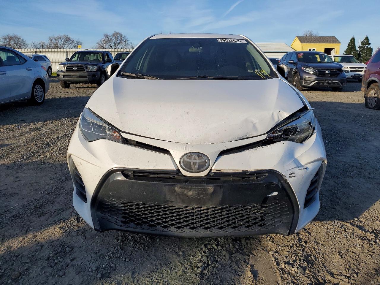 2017 TOYOTA COROLLA L photo 9