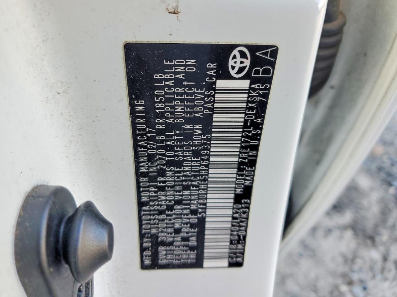 2017 TOYOTA COROLLA L photo 23