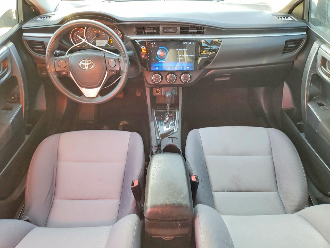 2014 TOYOTA COROLLA L photo 15