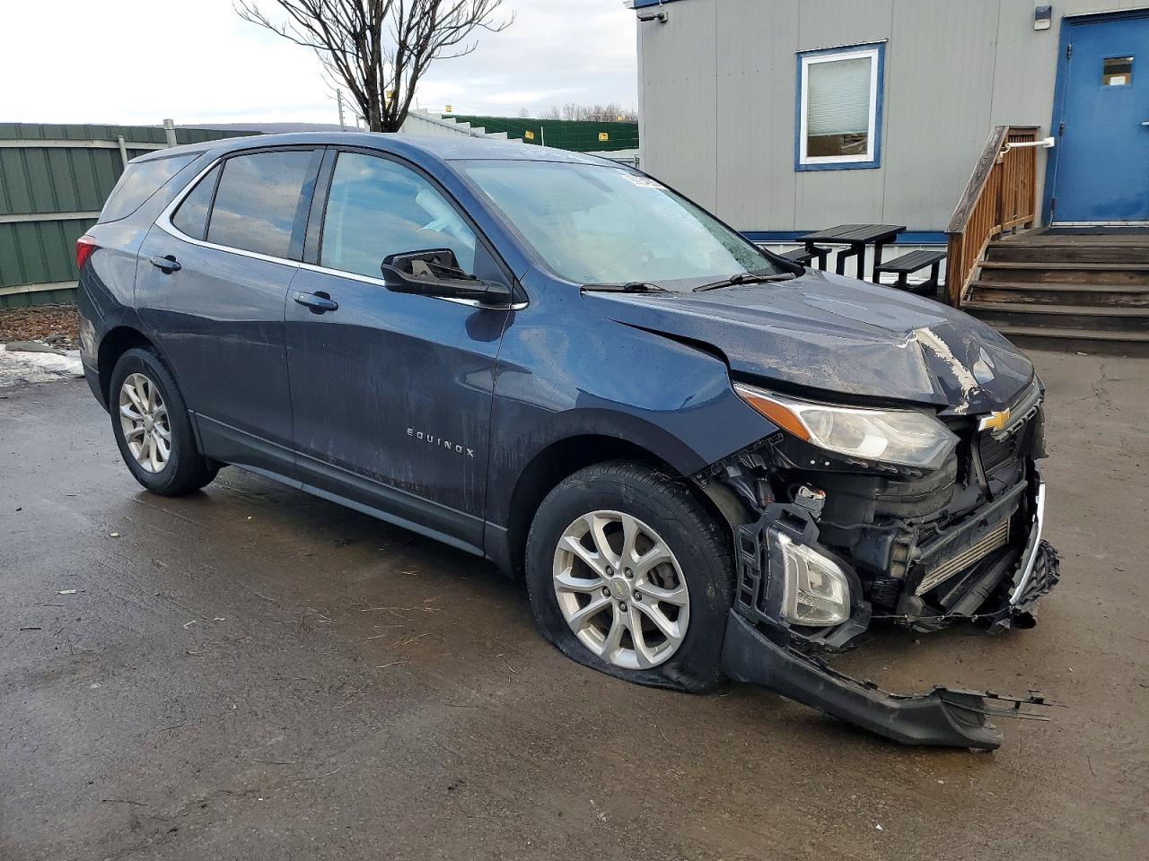 2019 CHEVROLET EQUINOX LT photo 4