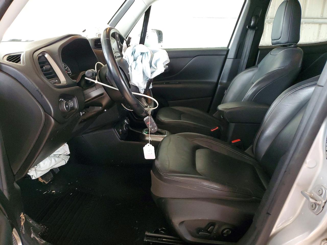 2019 JEEP RENEGADE LIMITED photo 7