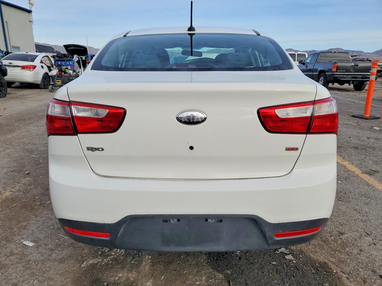 2013 KIA RIO LX photo 6