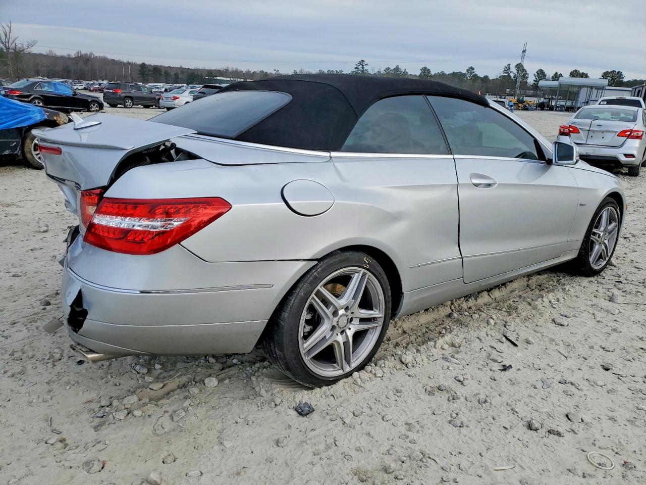 2012 MERCEDES-BENZ E 350 photo 3