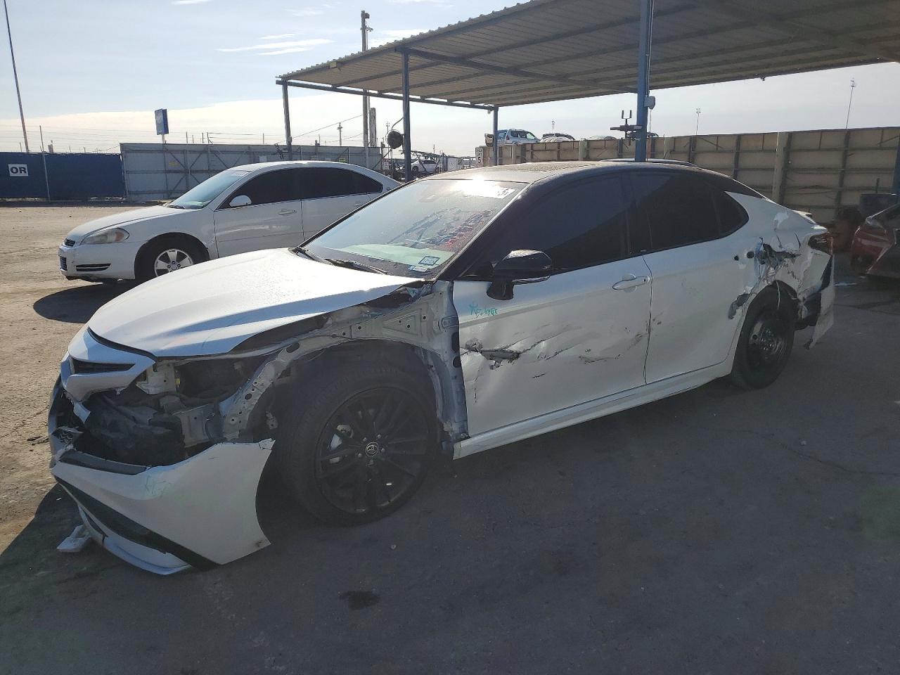 2023 TOYOTA CAMRY
