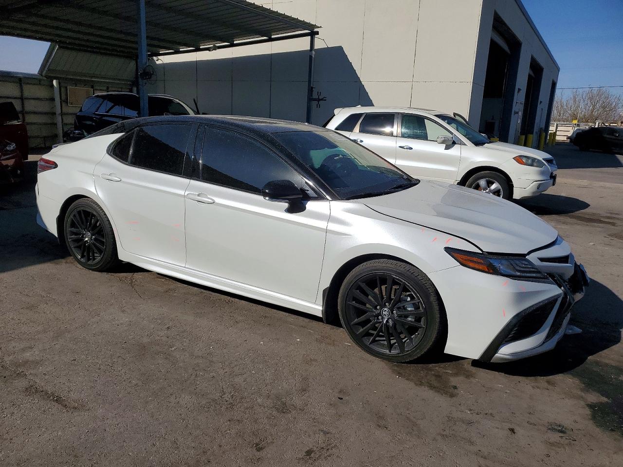 2023 TOYOTA CAMRY XSE photo 4