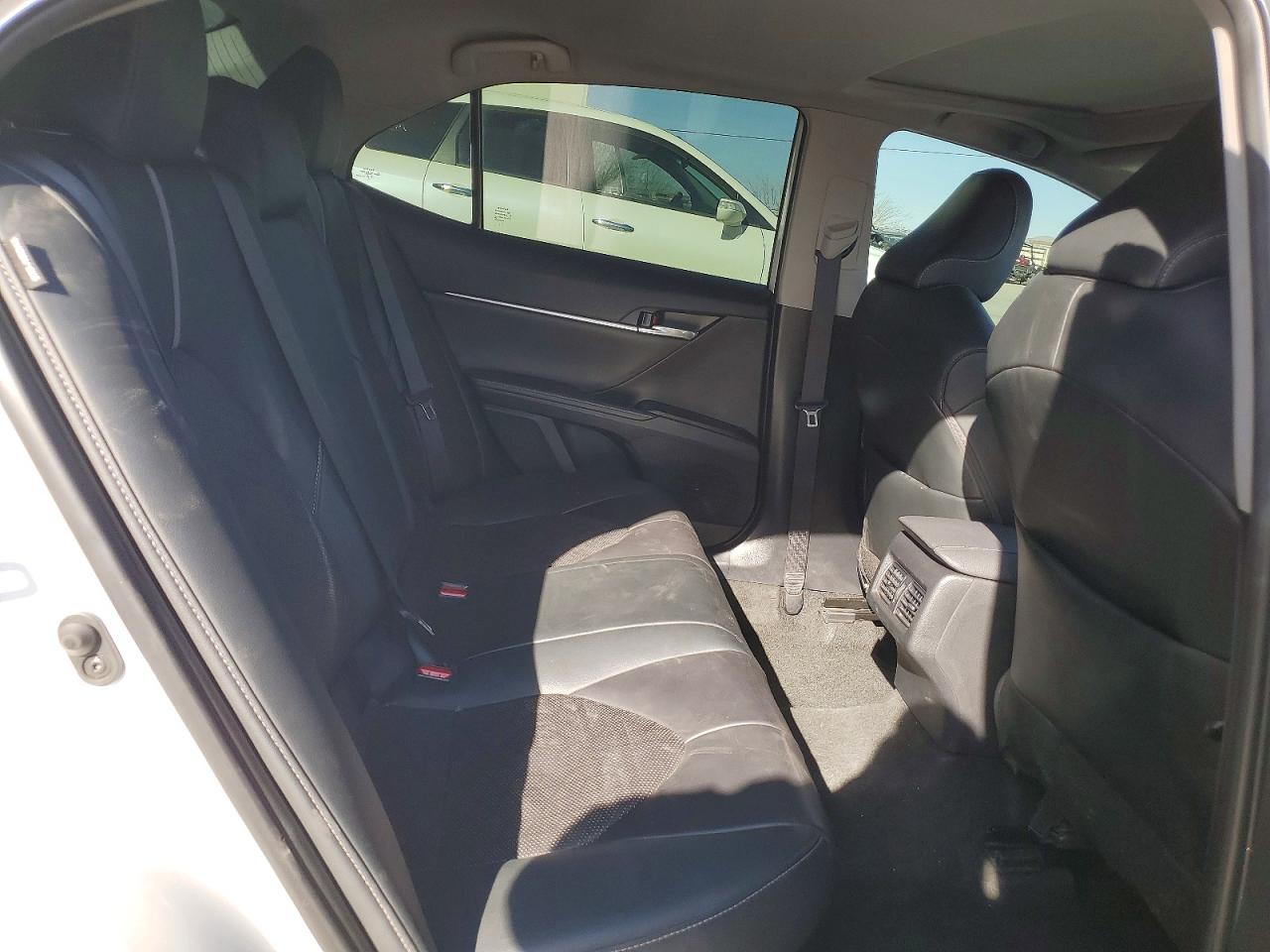 2023 TOYOTA CAMRY XSE photo 10