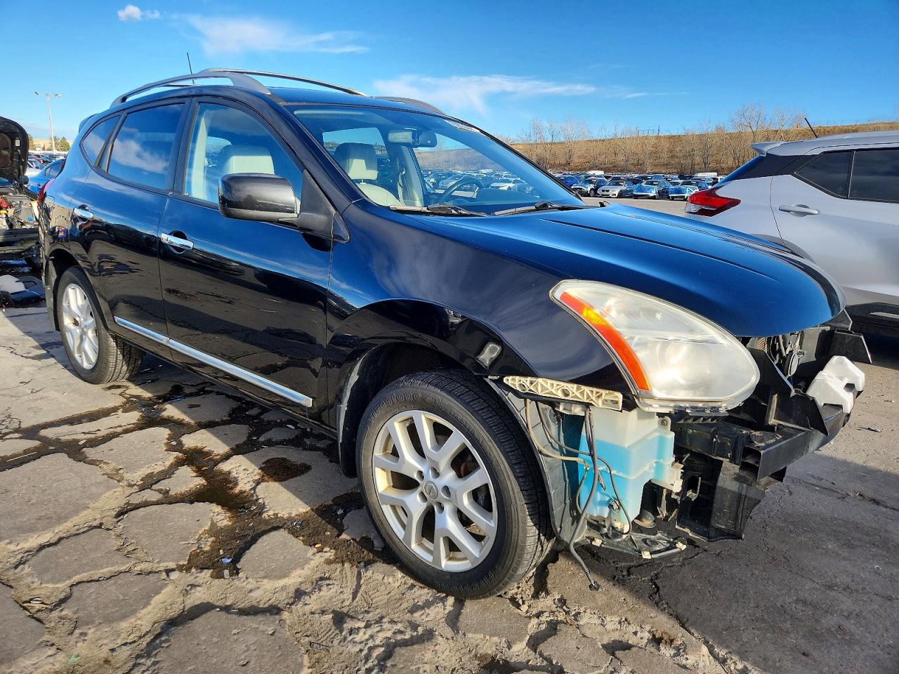 2011 NISSAN ROGUE S photo 4