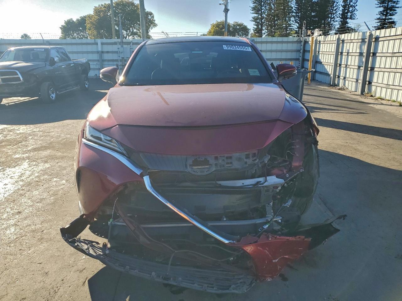 2021 TOYOTA VENZA LE photo 5