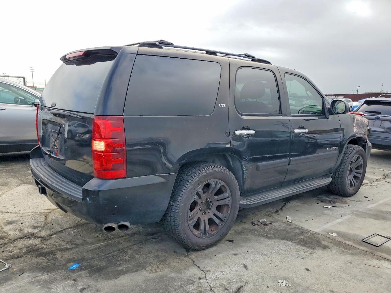 2007 CHEVROLET TAHOE C1500 photo 5