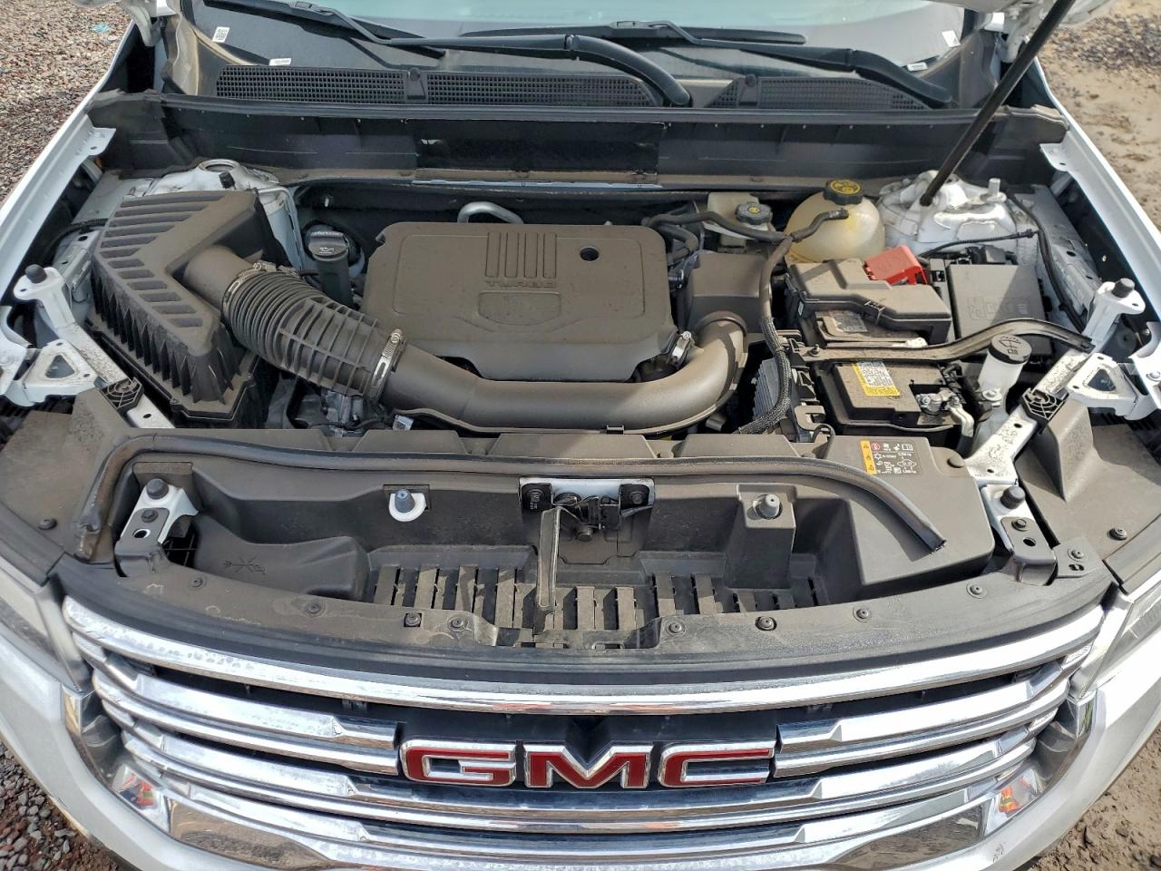 2023 GMC ACADIA SLT photo 23