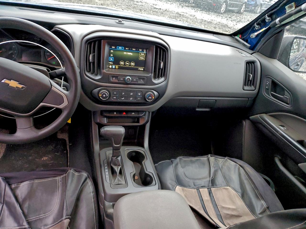 2019 CHEVROLET COLORADO photo 8
