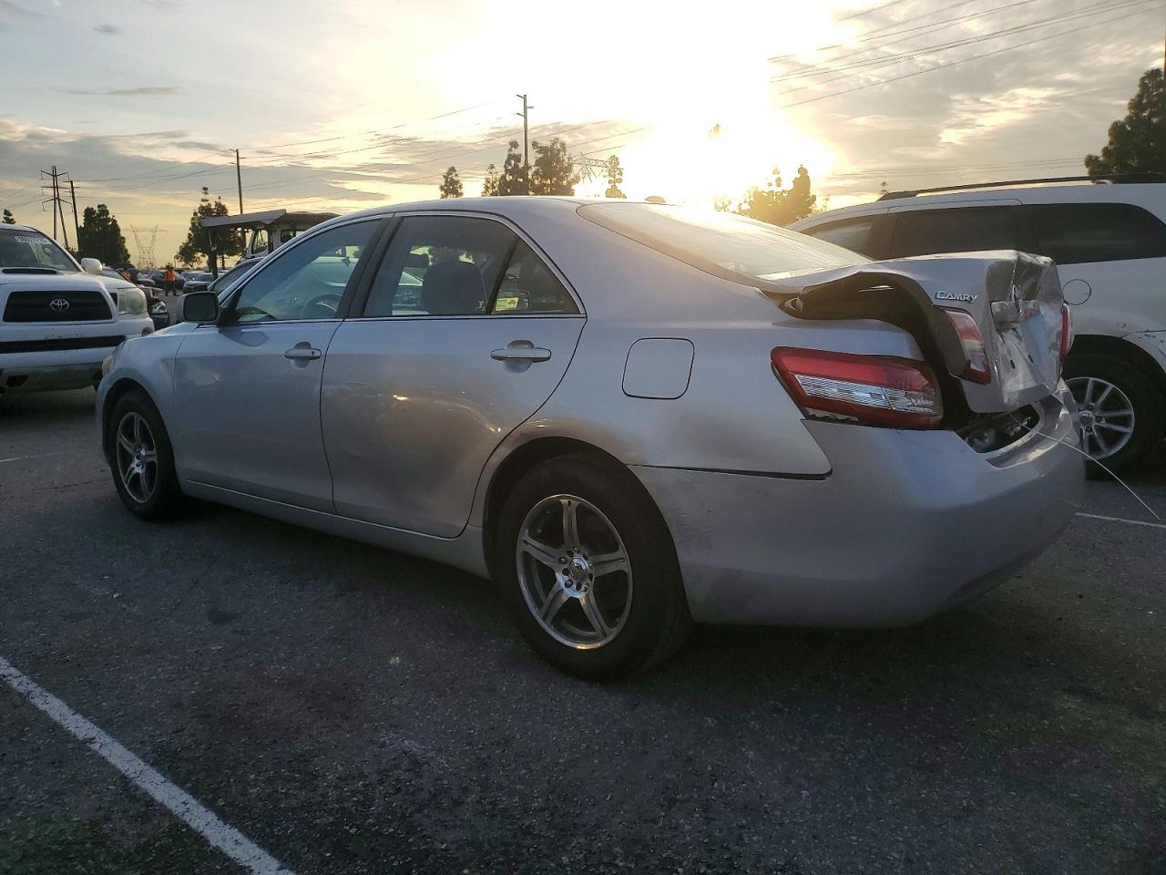 2010 TOYOTA CAMRY BASE photo 2