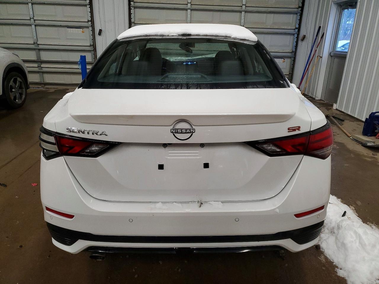 2025 NISSAN SENTRA SR photo 6