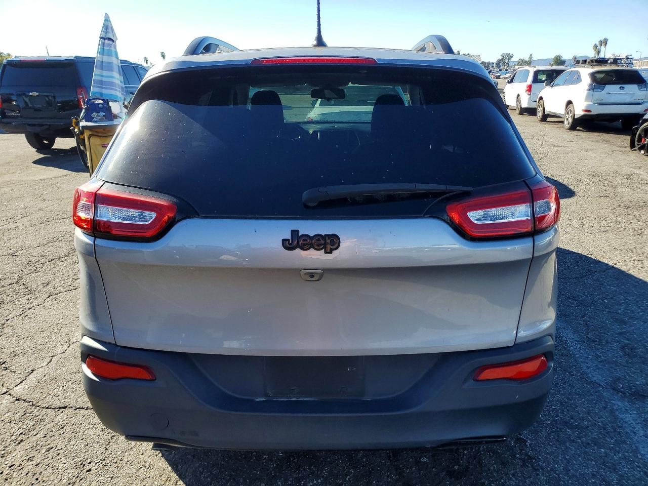 2018 JEEP CHEROKEE LATITUDE photo 6