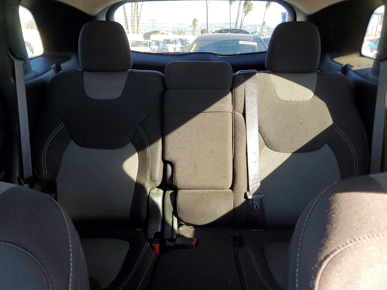 2018 JEEP CHEROKEE LATITUDE photo 10