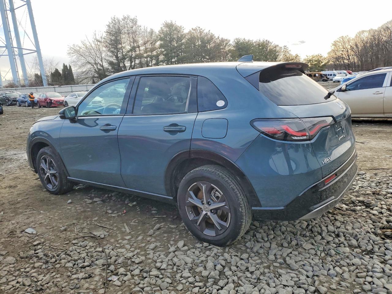 2024 HONDA HR-V EXL photo 2