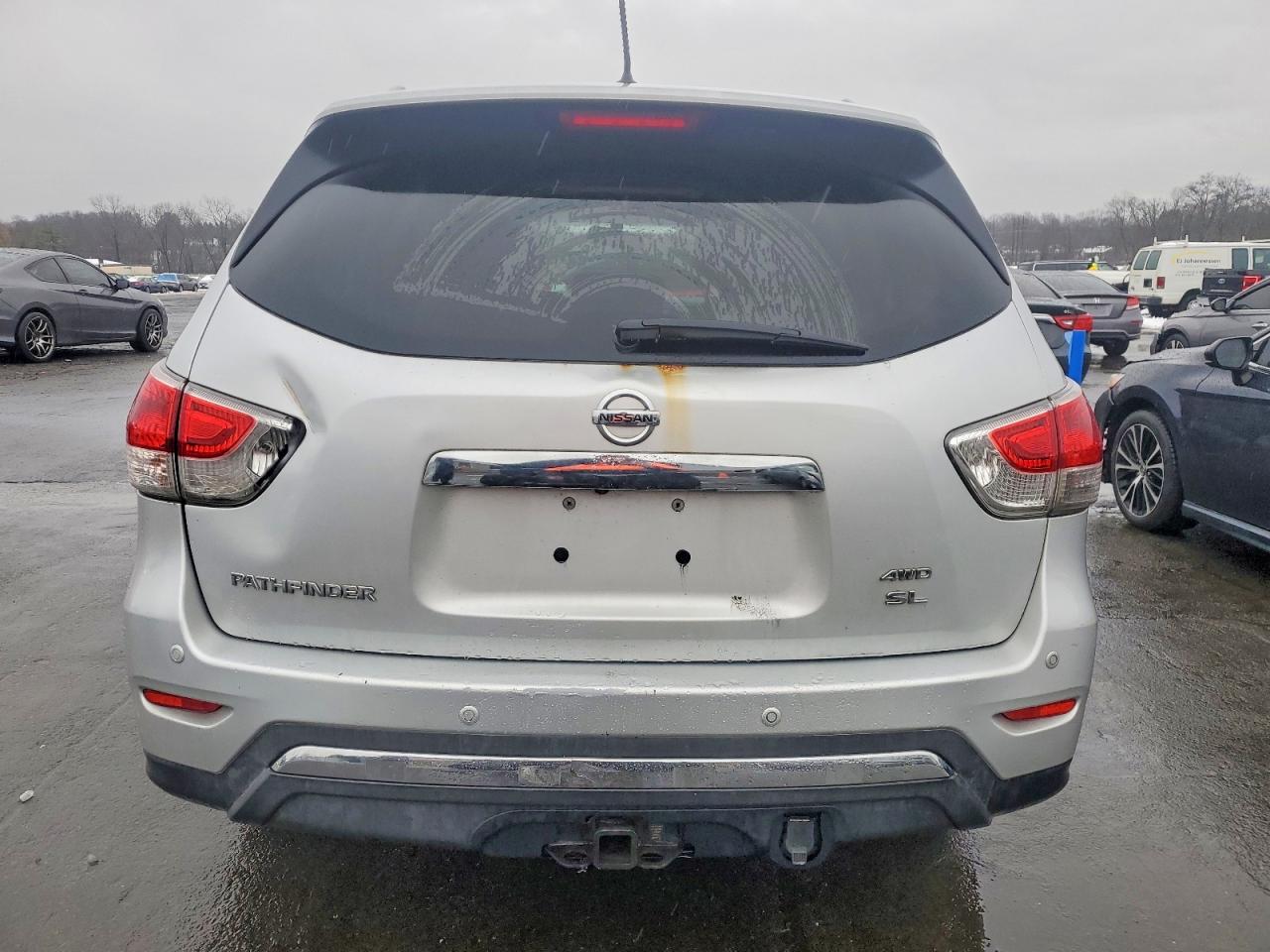 2013 NISSAN PATHFINDER S photo 6