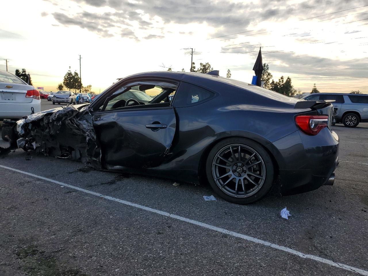 2017 SUBARU BRZ 2.0 PREMIUM photo 2