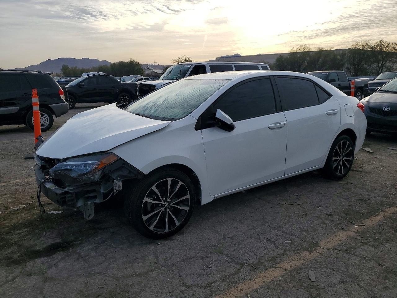 2017 TOYOTA COROLLA