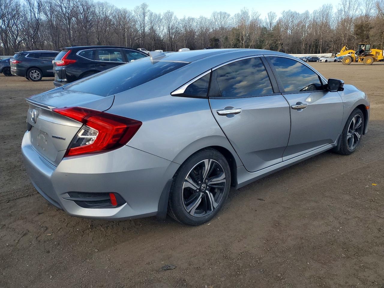 2017 HONDA CIVIC TOURING photo 3