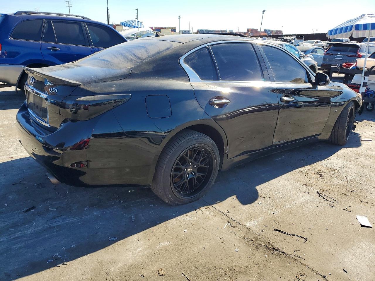 2015 INFINITI Q50 BASE photo 3