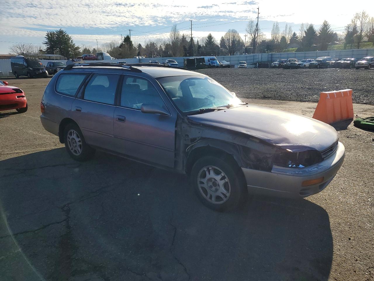1996 TOYOTA CAMRY LE photo 7