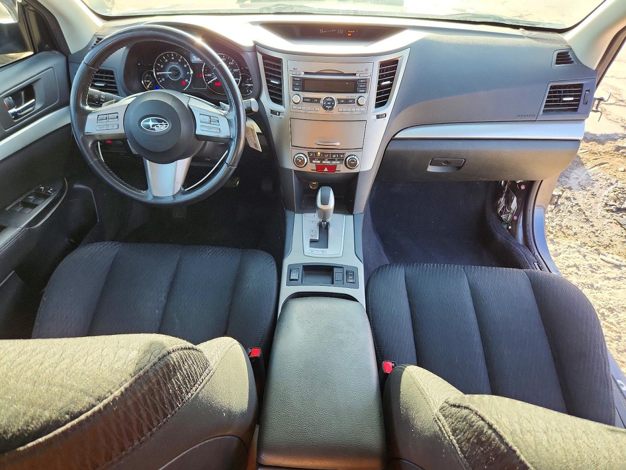 2010 SUBARU OUTBACK 2.5I PREMIUM photo 8
