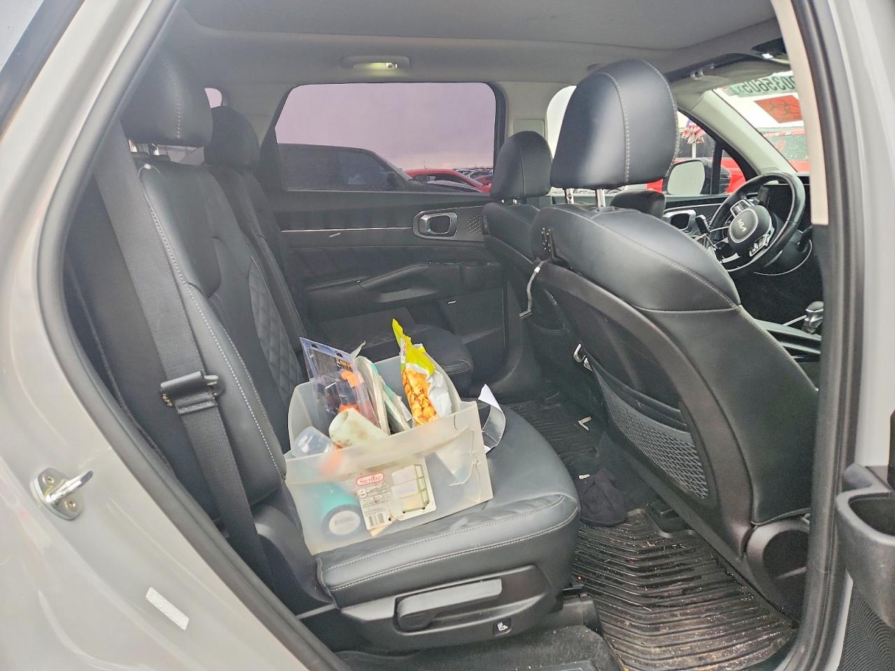 2022 KIA SORENTO SX photo 11